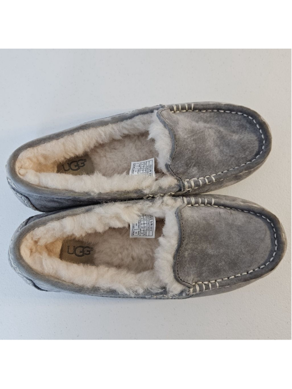 UGG Ansley Moccasin Gray Suede Slippers with White Stitching Size 6 - Picture 5 of 9